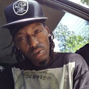 Meet your Posher, Henry